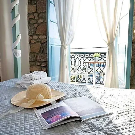Dionysos Hotel