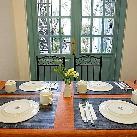 Dionysos Hotel 3*