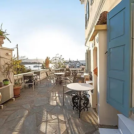 Dionysos Hotel Galatás